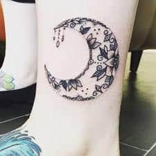 Moon phases tattoo. Anklet. | Moon phases tattoo, Ankle tattoo, Anklet  tattoos