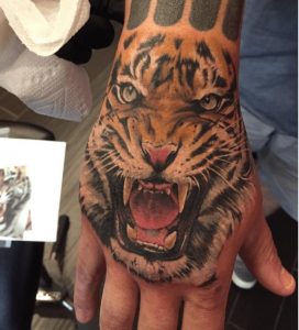Los Angeles Tattoo Artist Kevin Lewis 4