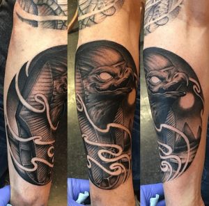 Black and Grey Tattoo Artist 44