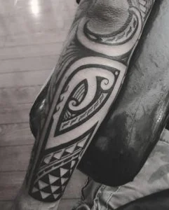 Polynesian Tattoo Artist 10