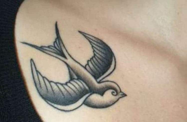 Sparrow Tattoo Meaning Designs Ideas Seo - Traditional Swallow Tattoo Hand